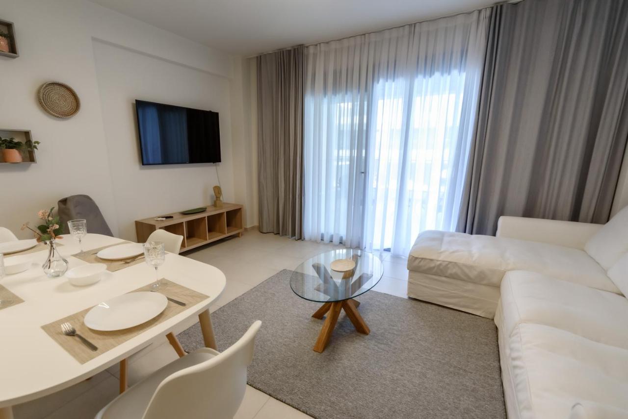 Itaka Familiy Apartments - Halkidiki Suites Com Nikiti  Exterior photo